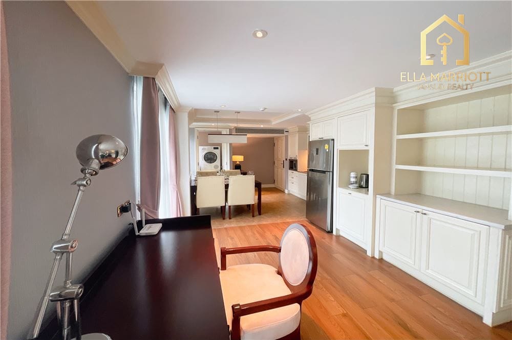 2BR Condo in Sukhumvit 61 | Pet-Friendly & Shuttle to BTS 2