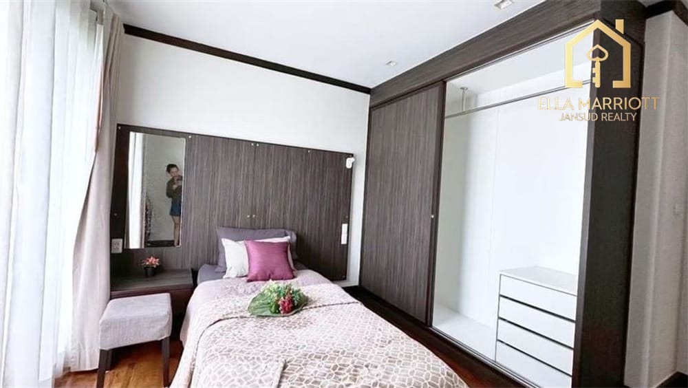 For Rent - Pet-Friendly 2-Bedroom Apartment in Sukhumvit 55 (Thonglor) 3