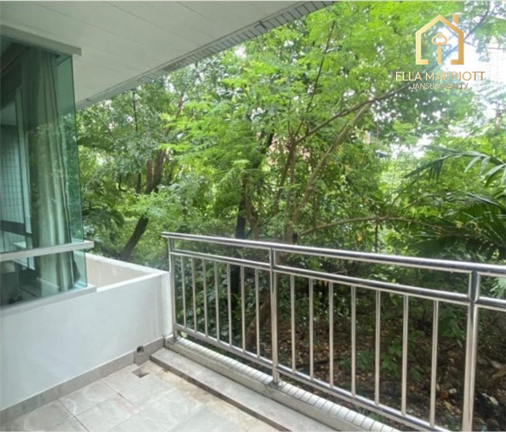 Pet-Friendly 2BR Condo 120sqm | Steps to BTS Chong Nonsi | Sathorn District 4