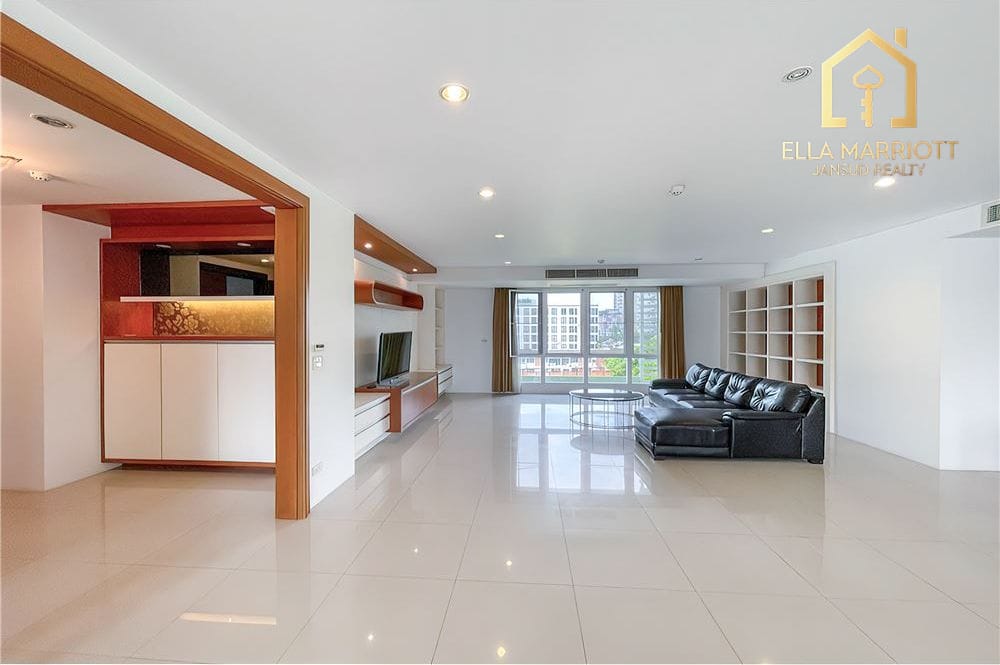 Haustierfreundliche und frisch renovierte 4-Schlafzimmer-Eigentumswohnung in BTS Thonglor. 5