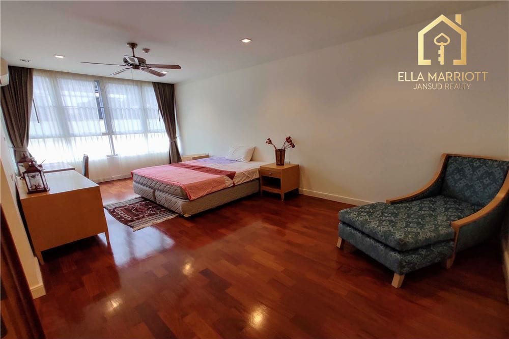 Geräumige, haustierfreundliche 2+1 Schlafzimmer Eigentumswohnung zu vermieten in Sukhumvit 22 - 180 qm 13