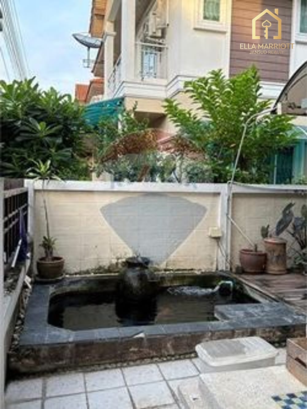 ขาย 3 ห้องนอน 3 ห้องน้ำ บ้าน ใน กรุงเทพมหานครและปริมณฑล, กรุงเทพฯ 10