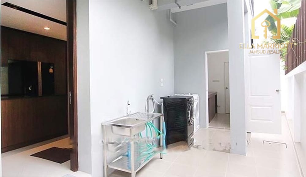 Freistehendes 4-Schlafzimmer-Haus in Sukhumvit 31 - 321m², Verkauf mit Mieter 8