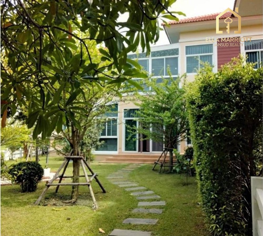 Lakeview Detached Home in Windmill Park - Bangna KM.10 2