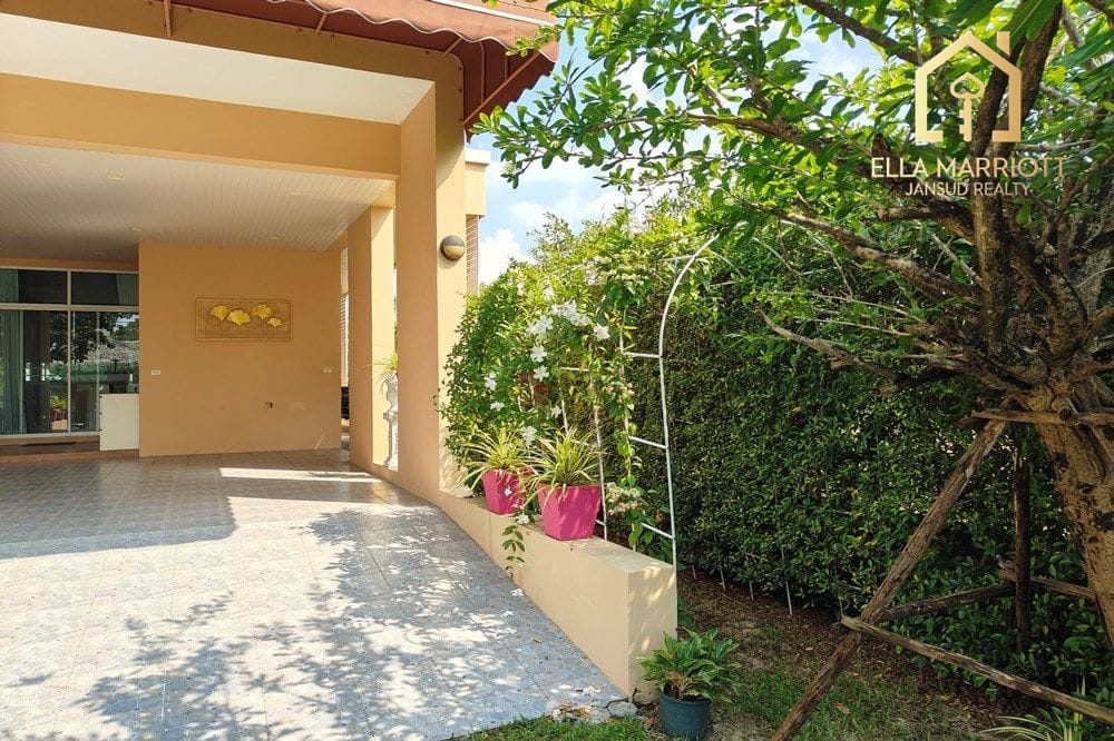 Lakeview Detached Home in Windmill Park - Bangna KM.10 4
