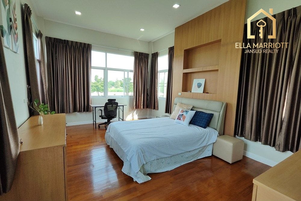 Lakeview Detached Home in Windmill Park - Bangna KM.10 41
