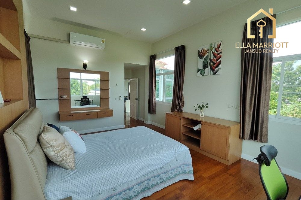 Lakeview Detached Home in Windmill Park - Bangna KM.10 42
