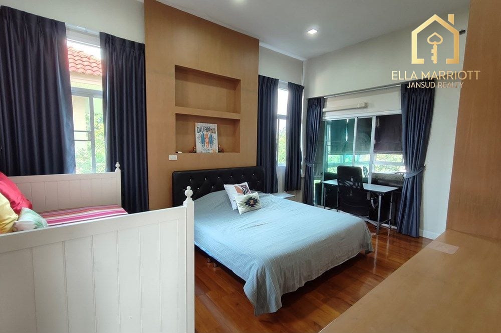 Lakeview Detached Home in Windmill Park - Bangna KM.10 49