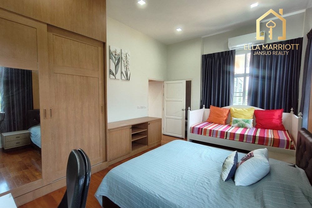 Lakeview Detached Home in Windmill Park - Bangna KM.10 50