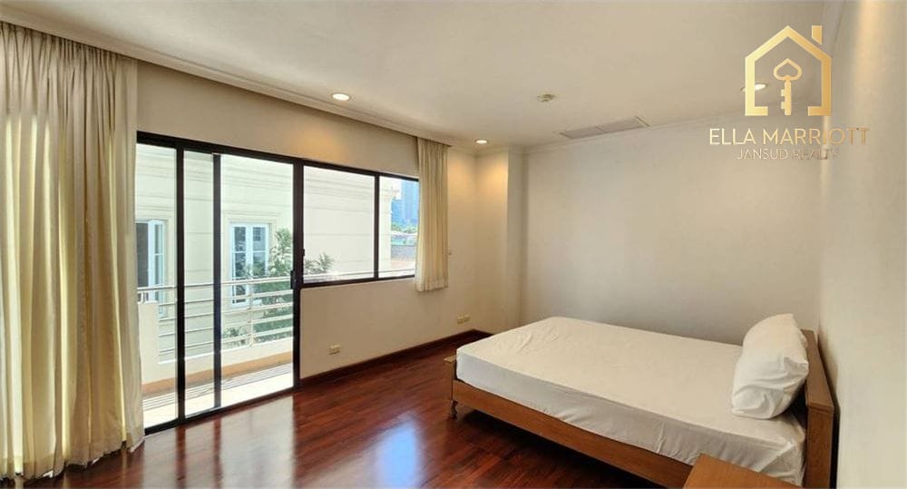 Cat-Friendly 3BR 3BA Condo for Rent at $110K | 280sqm Newly Renovated 9