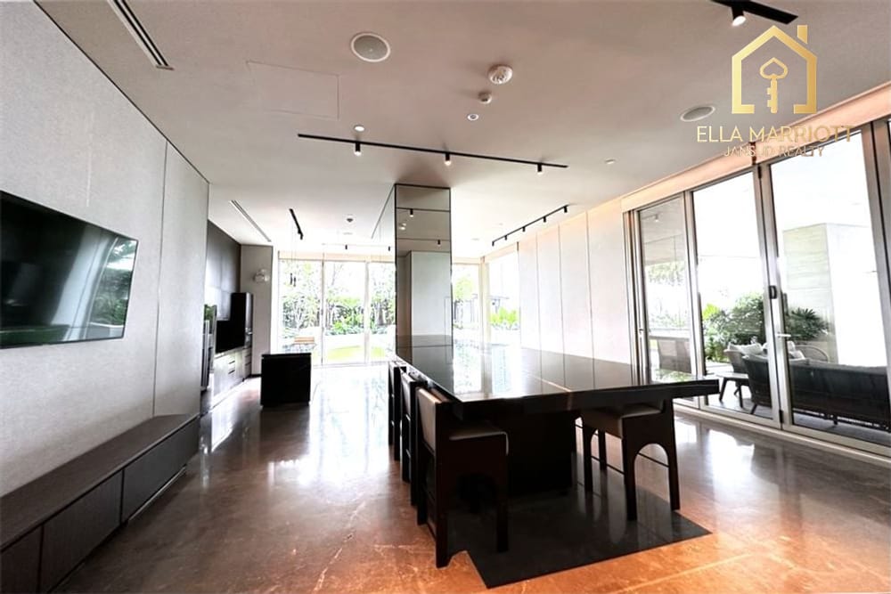 Elegante 2-Zimmer-Eigentumswohnung nahe BTS Saphan Taksin – 16 Gehminuten in Bangkoks Elite-Residenzen 23