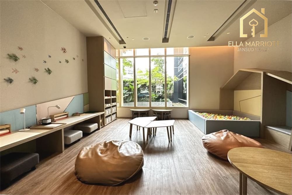 Elegante 2-Zimmer-Eigentumswohnung nahe BTS Saphan Taksin – 16 Gehminuten in Bangkoks Elite-Residenzen 27