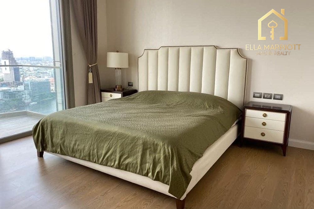 1-Bedroom Condo in Khlong San, Bangkok 4