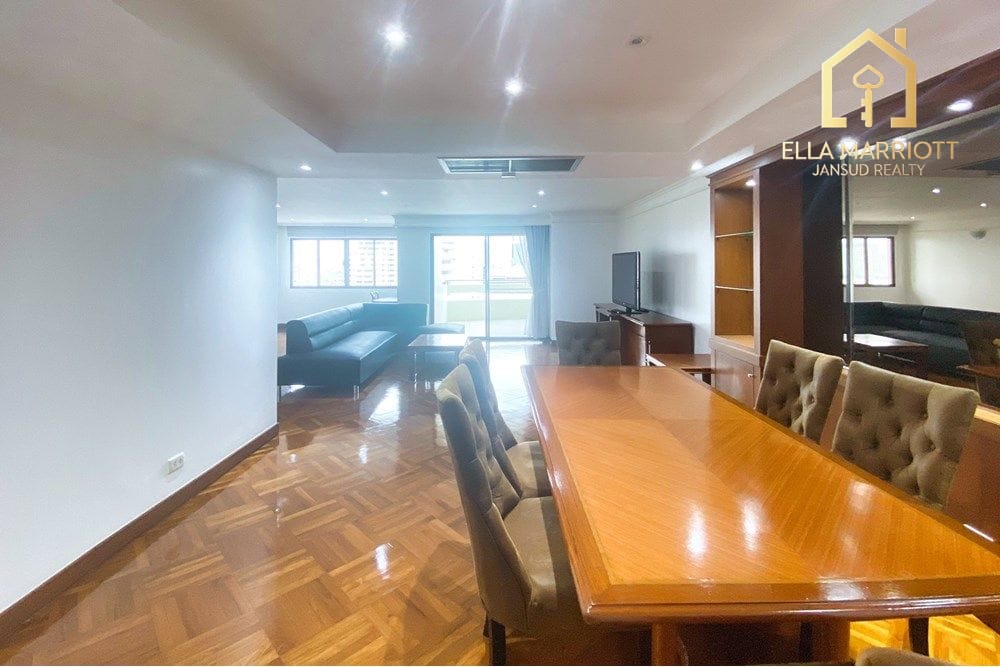 Rent 65K | 180sqm Newly Renovated 2BR | Thonglor | Pet-Friendly 5