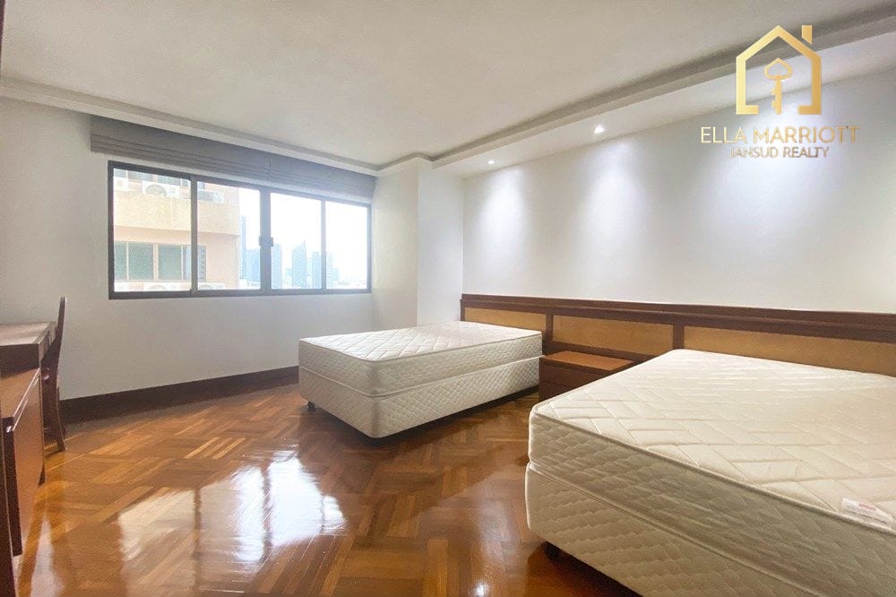 Rent 65K | 180sqm Newly Renovated 2BR | Thonglor | Pet-Friendly 6