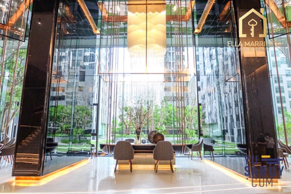 1-Bedroom Condo at Life Asoke Rama 9 - High Floor with Open Views 20