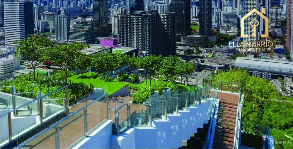 1-Bedroom Condo at Life Asoke Rama 9 - High Floor with Open Views 21