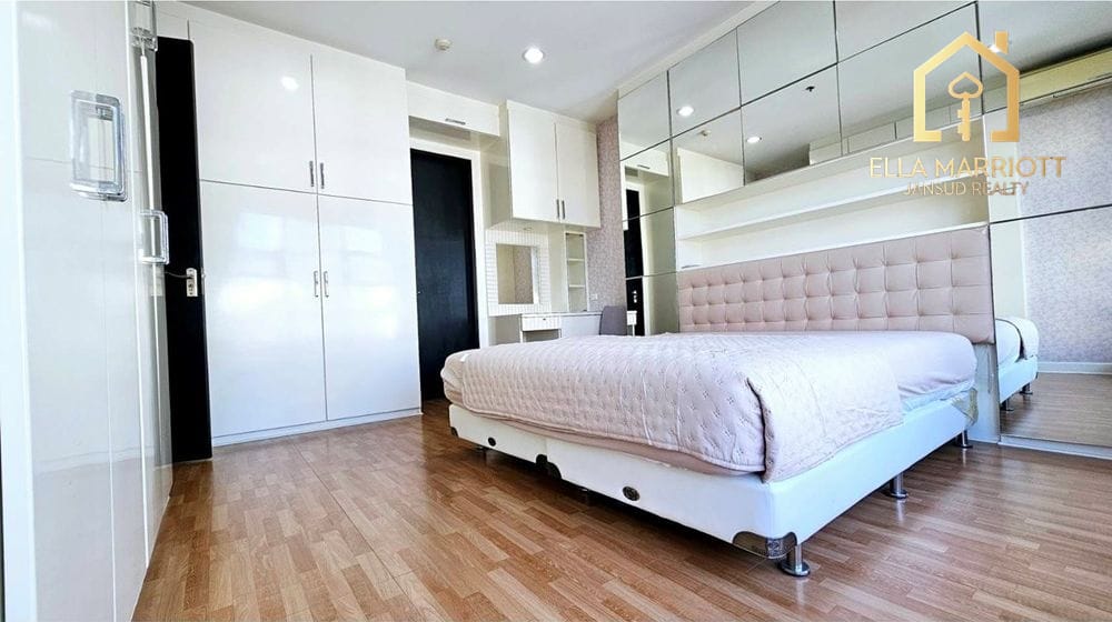 Luxury 3BR Condo for Rent in Bangkok's Center 4