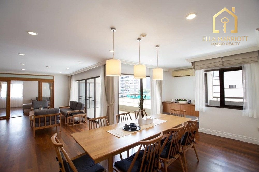4-Schlafzimmer-Eigentumswohnung in Sukhumvit 31 3