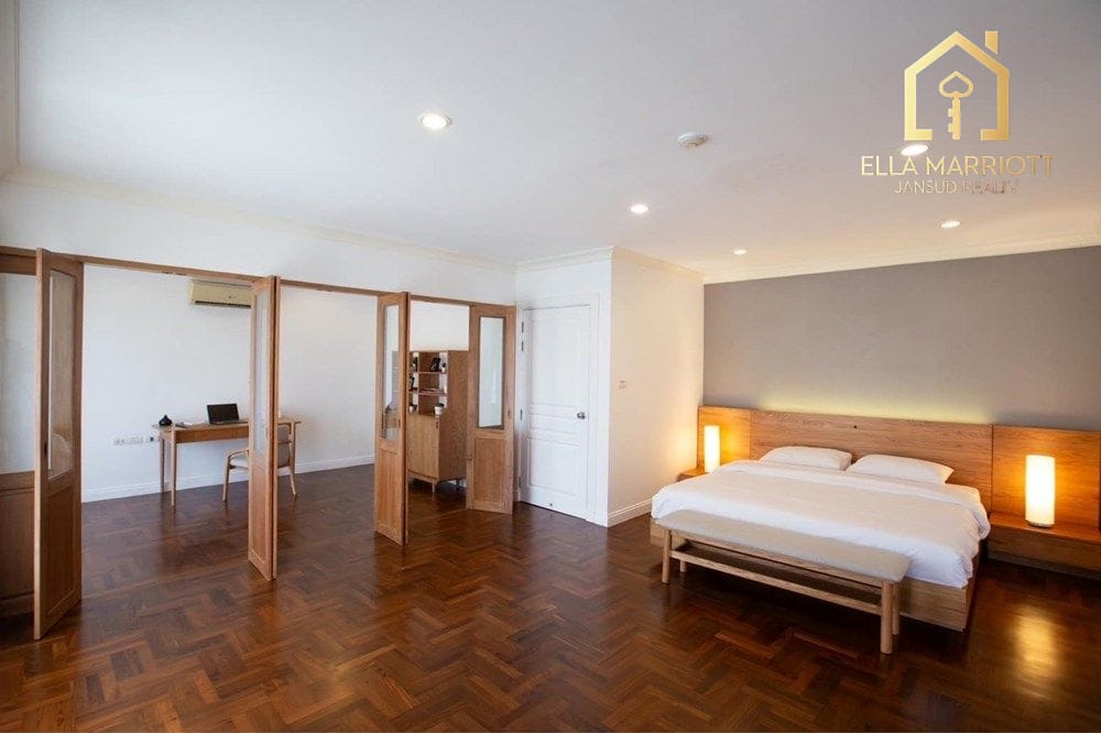 4-Schlafzimmer-Eigentumswohnung in Sukhumvit 31 5