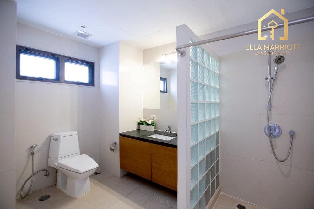 4-Schlafzimmer-Eigentumswohnung in Sukhumvit 31 6