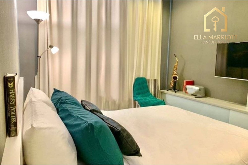 2-Bedroom Condo at 15 Sukhumvit Residences — 8 min walk to BTS Nana 11