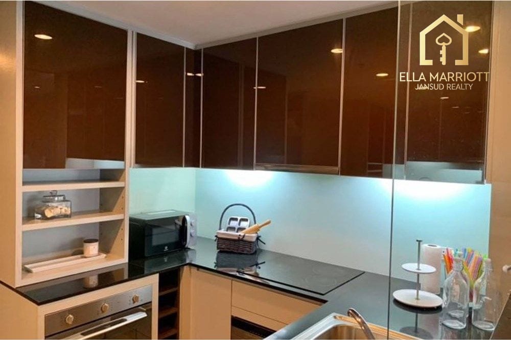 2-Bedroom Condo at 15 Sukhumvit Residences — 8 min walk to BTS Nana 5