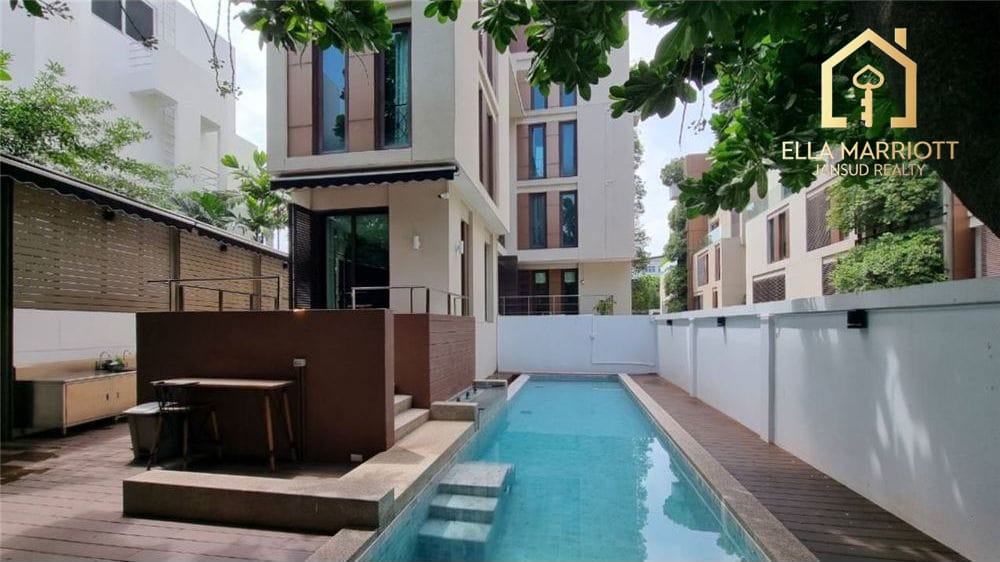 Zur Miete: 3-Zimmer-Eigentumswohnung in Baan Lux Sathon mit privatem Swimmingpool. 14