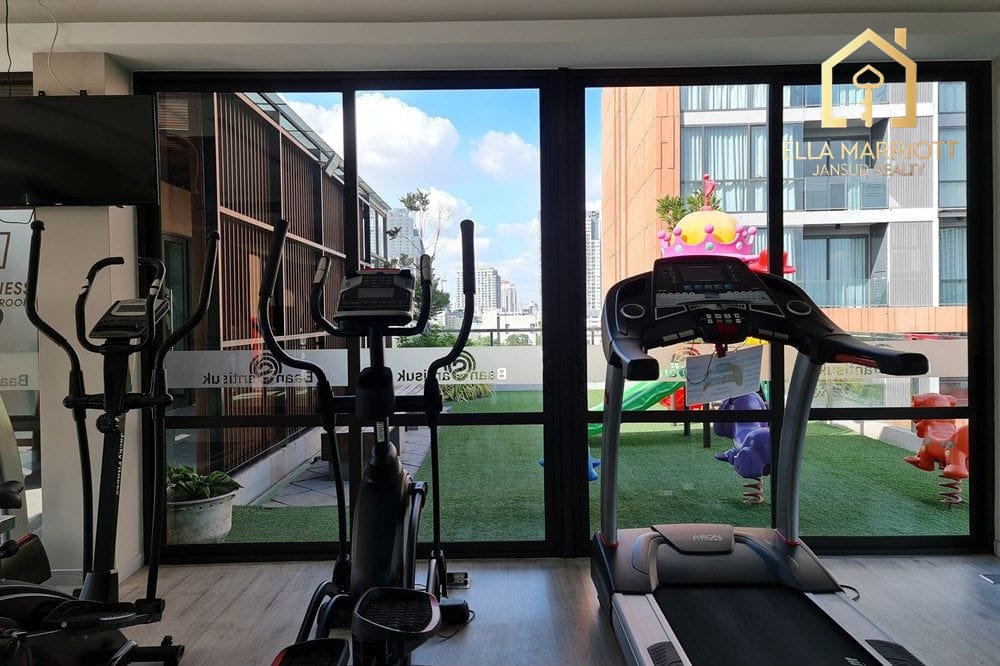 Zu vermieten: 2-Zimmer-Eigentumswohnung, 87 m² – Haustierfreundlich, Nähe BTS Thonglor 18