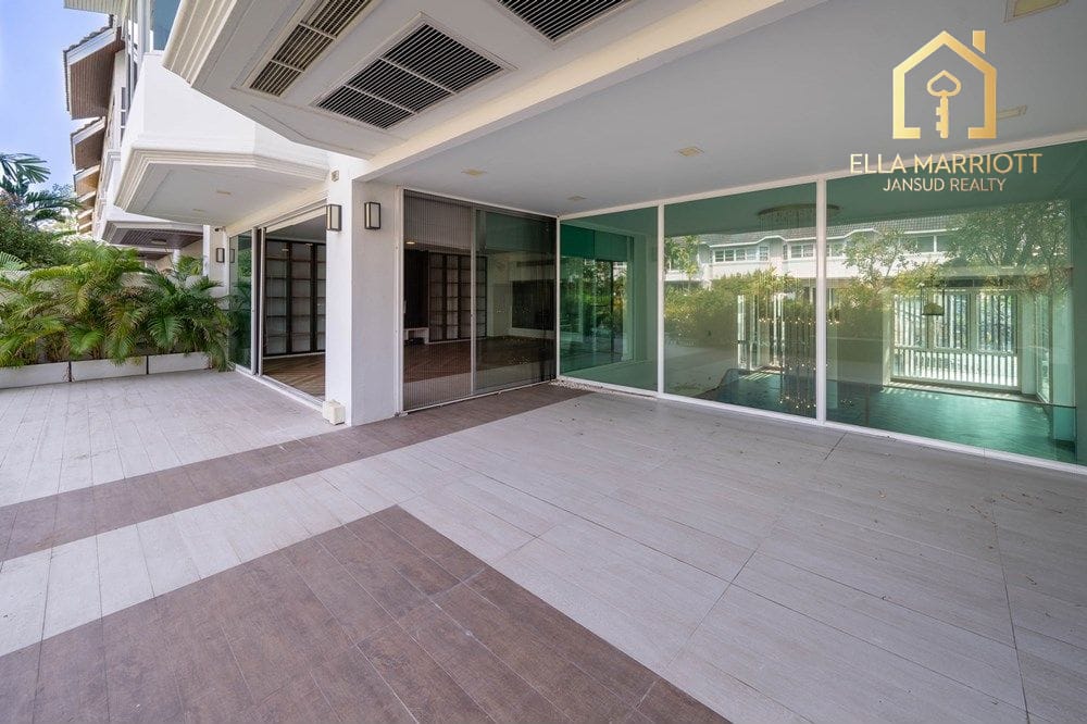ขาย 3 ห้องนอน 6 ห้องน้ำ บ้าน ใน สุขุมวิท, กรุงเทพฯ 9