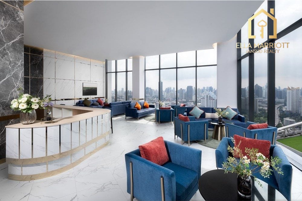 Chic Bangkok Condo: Urban Living Redefined 14