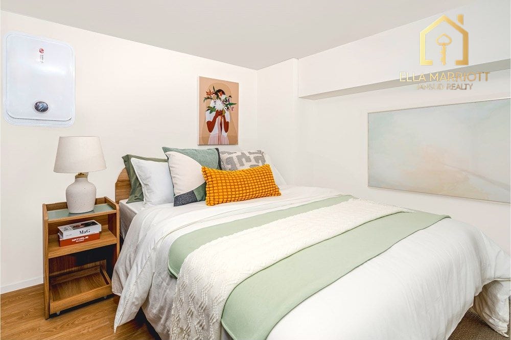 Chic Bangkok Condo: Urban Living Redefined 5