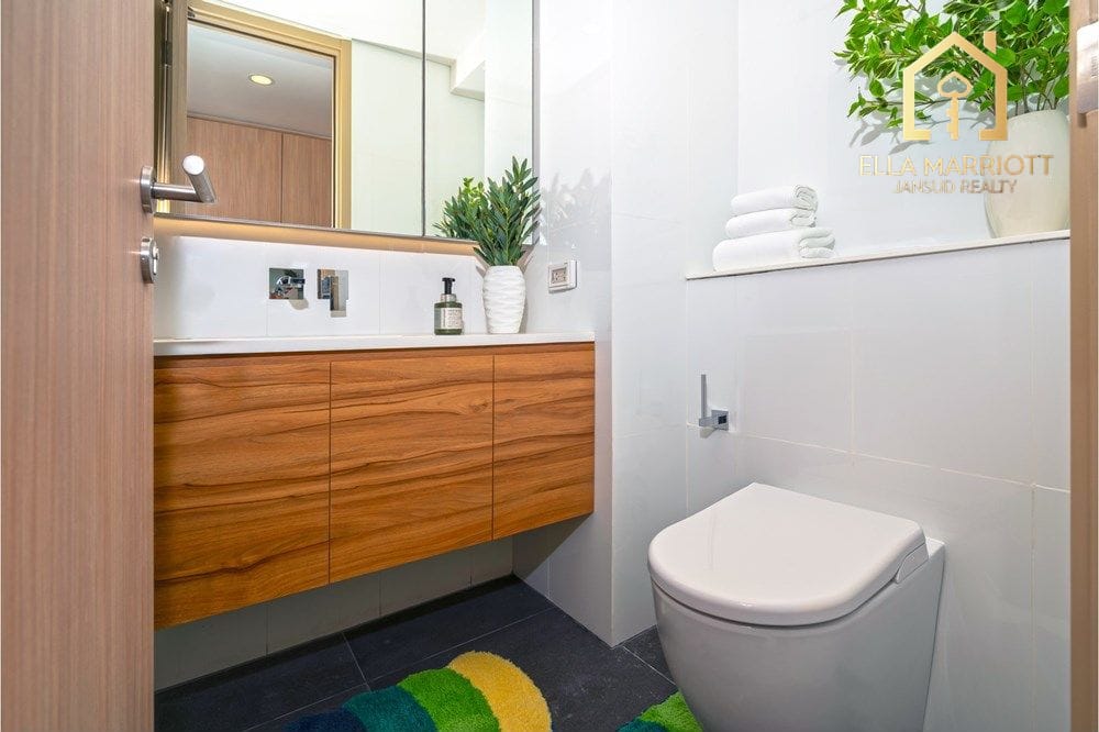 Chic Bangkok Condo: Urban Living Redefined 9