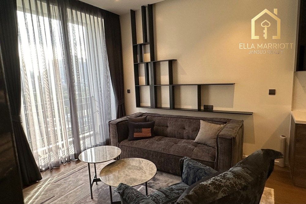 For Rent – Muniq Langsuan | 2 BR | 79 sqm | 12A Floor  (Pet Friendly) 12
