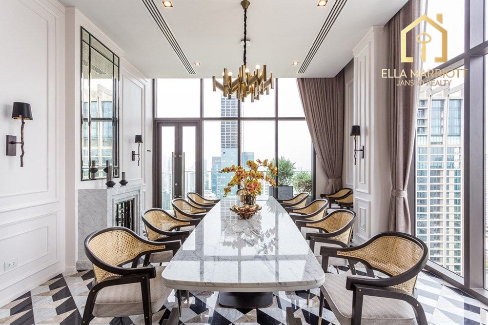 2-Bedroom Condo at MUNIQ LANGSUAN — 18 min walk to BTS Ratchadamri 22