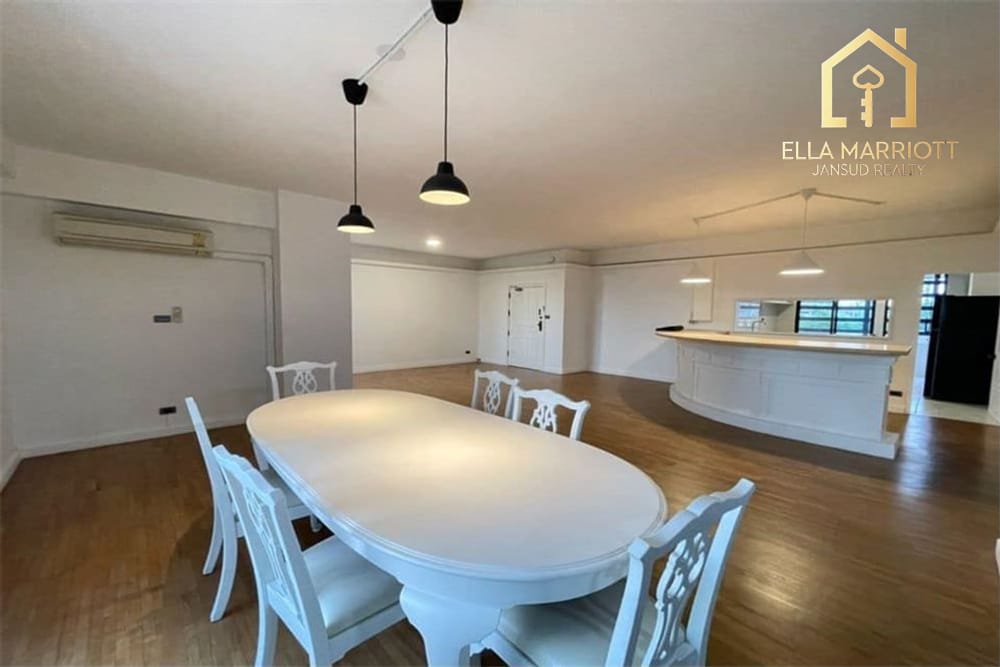 Thonglor | Newly Reno 300sqm 3BR | Pets All Sizes | Near BTS 3