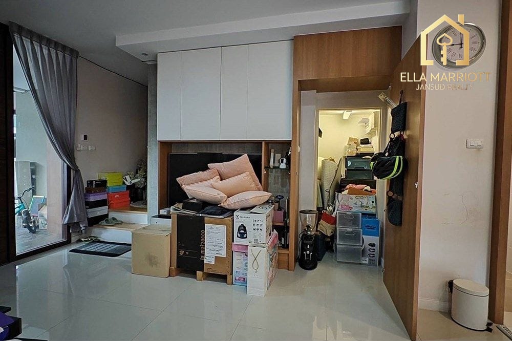 ขาย 3 ห้องนอน 3 ห้องน้ำ บ้าน ใน กรุงเทพมหานครและปริมณฑล, กรุงเทพฯ 10