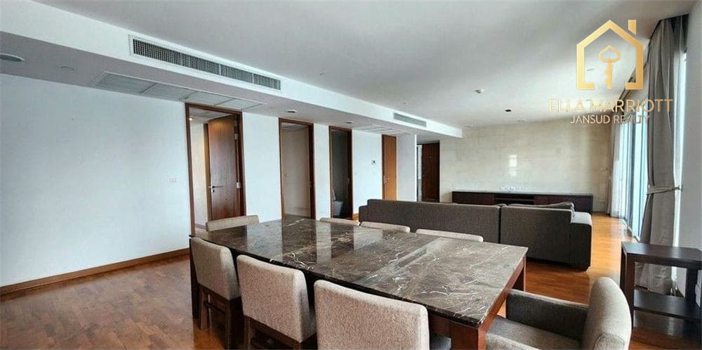 Geräumige 245m² Eigentumswohnung mit 3+1 Schlafzimmern in Asoke | Haustierfreundlich | Nähe BTS & MRT 3