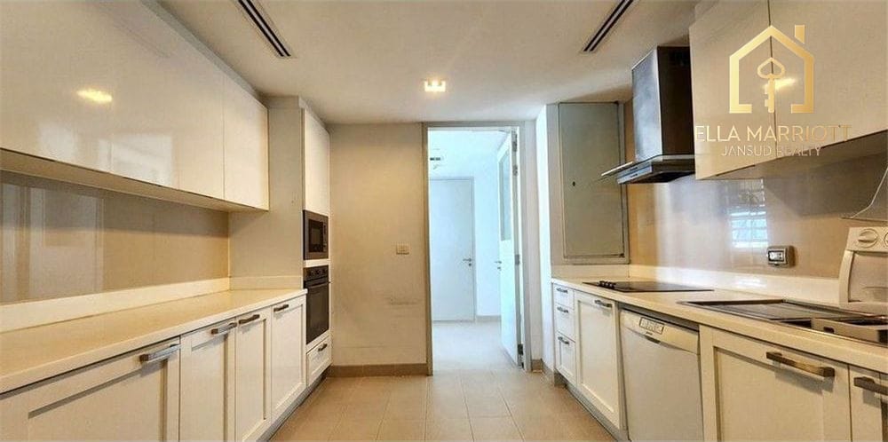 Geräumige 245m² Eigentumswohnung mit 3+1 Schlafzimmern in Asoke | Haustierfreundlich | Nähe BTS & MRT 4