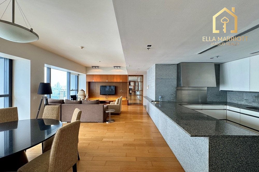 3-Bedroom Condo at The Met near BTS Chong Nonsi — 10 mins walk 14
