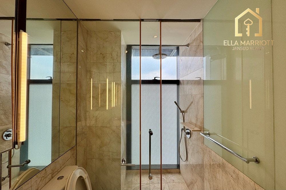3-Bedroom Condo at The Met near BTS Chong Nonsi — 10 mins walk 17