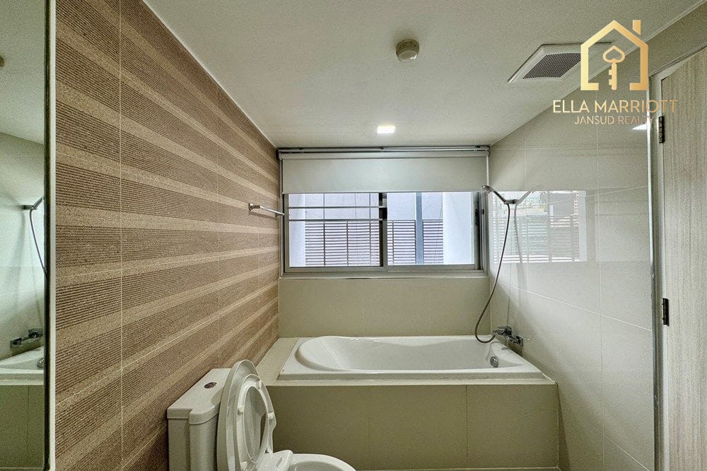 2-Schlafzimmer-Wohnung zur Miete in Thonglor - 150 m² 12