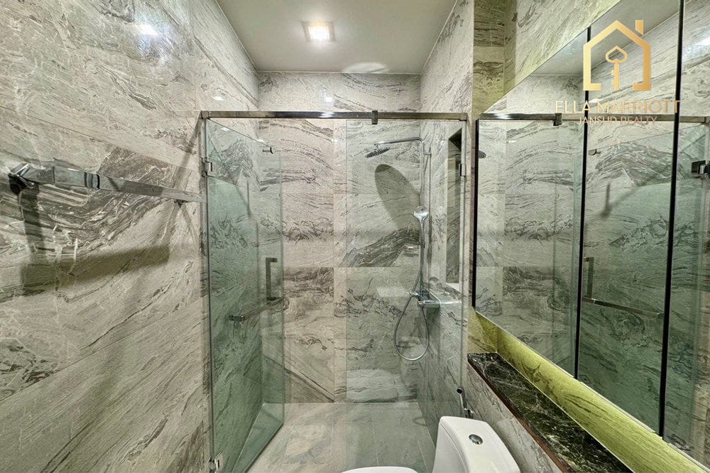 3-Bedroom Condo at LAVIQ Sukhumvit 57 — 6 min walk to BTS Thong Lo 16