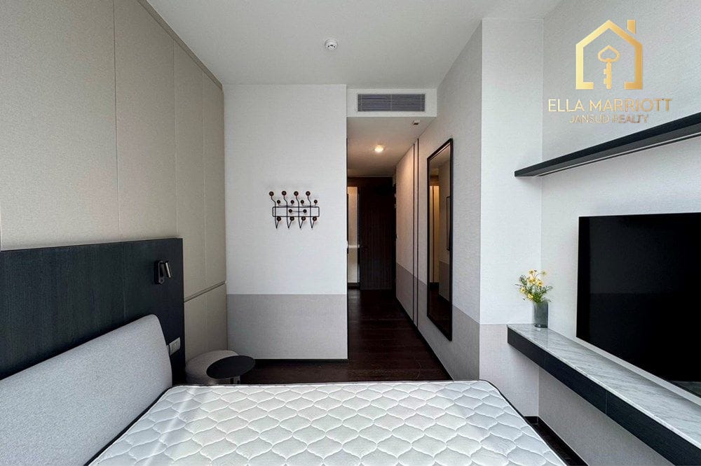 3-Bedroom Condo at LAVIQ Sukhumvit 57 — 6 min walk to BTS Thong Lo 9