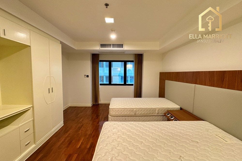 3-Schlafzimmer-Eigentumswohnung zur Miete 120.000 nahe BTS Thonglor - 285 m² mit Büro und Dienstmädchenzimmer 6
