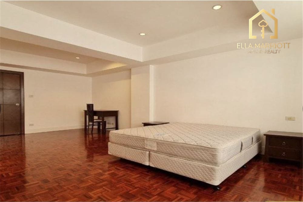 3 Bedroom Low-Rise Apartment for Rent in Sukhumvit, Phrom Phong 8