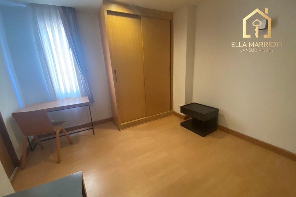 Luxurious Sukhumvit Condo for Rent: 3 Bed, 160m² 12