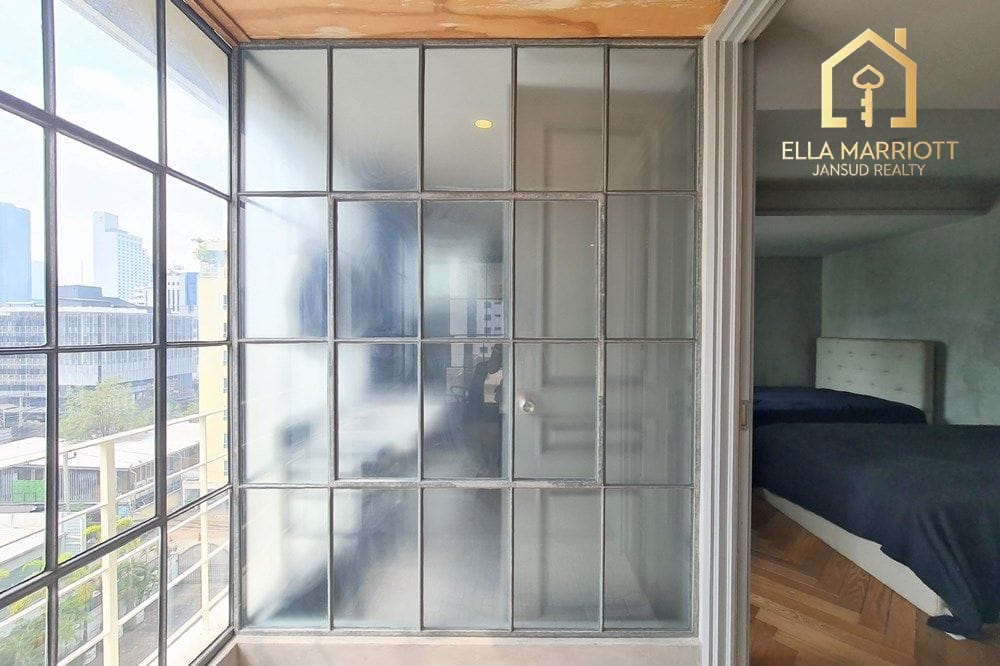 RARE! 2BR Pet-Friendly Loft in Prime Sukhumvit Phromphong 11