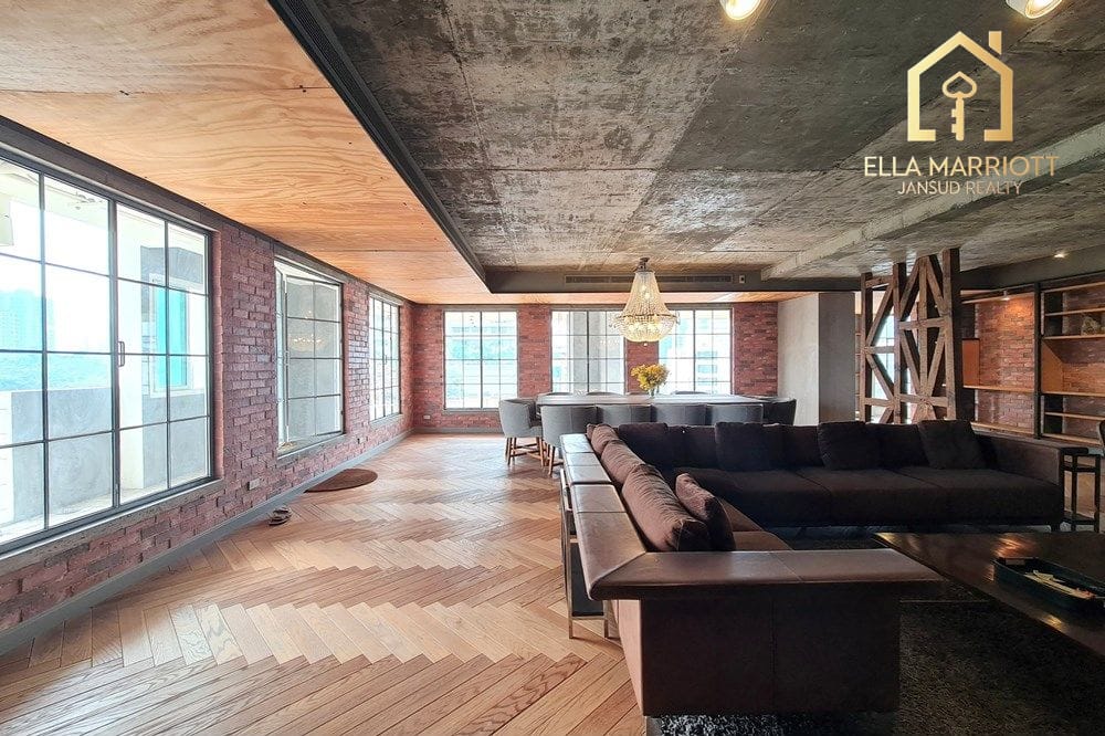 RARE! 2BR Pet-Friendly Loft in Prime Sukhumvit Phromphong 3