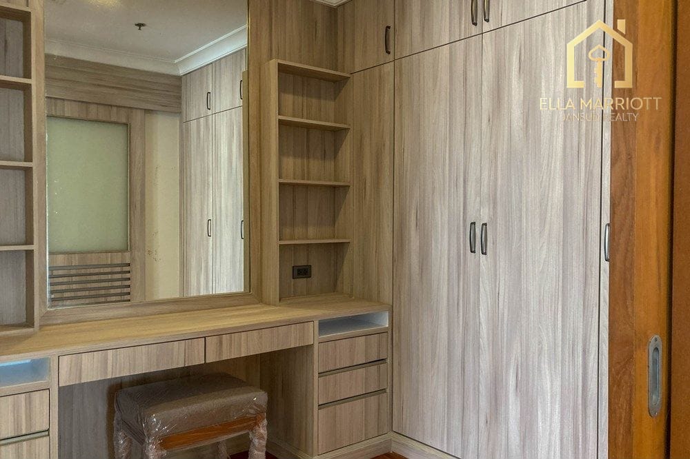 4 bed for rent pet friendly BTS Nana -Asoke near Queen Sirikit Park 21